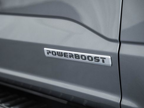 Certified 2023 Ford F150 Lariat w/ Equipment Group 502A High image 21