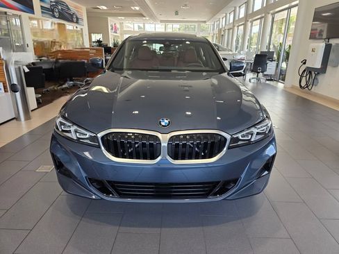 New 2026 BMW 330i Sedan w/ Convenience Package RWD image 2