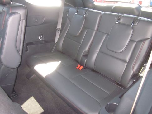 Used 2025 Ford Explorer ST AWD/4WD image 14