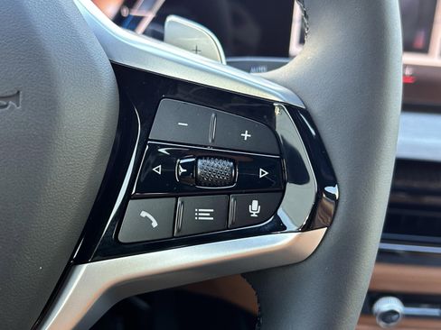 Used 2026 BMW 330i Sedan w/ Premium Package image 11