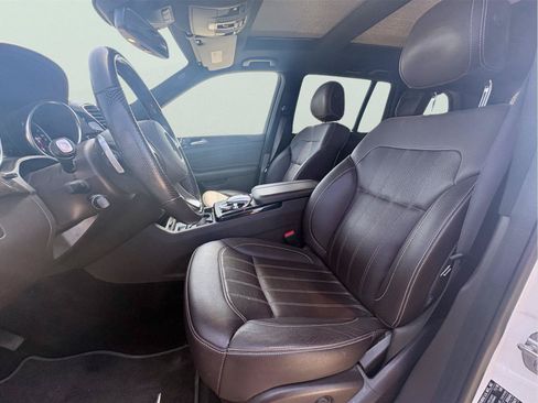 Used 2019 Mercedes-Benz GLS 450 4MATIC image 16