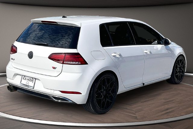 Used 2018 Volkswagen Golf S FWD image 2