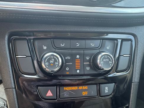 Used 2019 Buick Encore Essence w/ Experience Buick Package AWD/4WD image 15