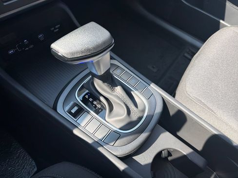 New 2026 Hyundai Kona SE FWD image 32