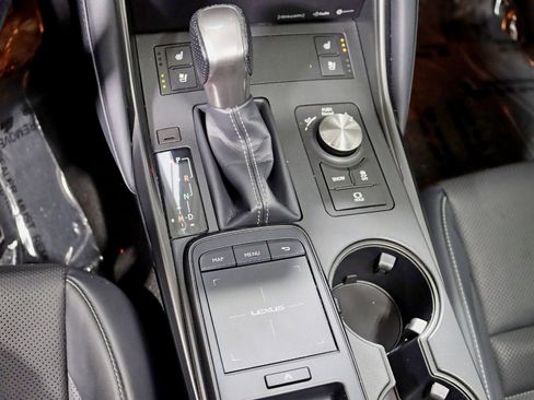 Used 2022 Lexus IS 350 F Sport image 26