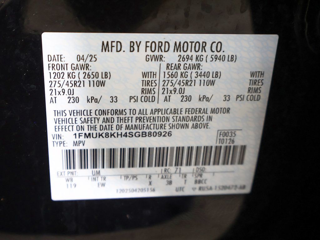 Used 2025 Ford Explorer ST-Line w/ ST-Line Street Pack AWD/4WD image 62