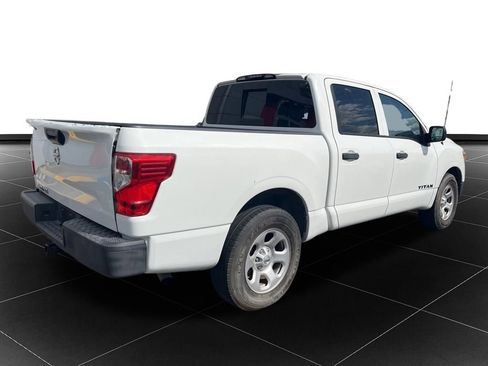 Used 2017 Nissan Titan S RWD image 5