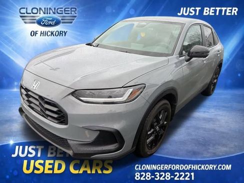 Used 2025 Honda HR-V Sport image 1