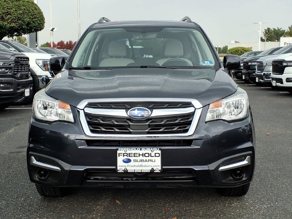 Used 2018 Subaru Forester 2.5i Premium w/ All-Weather Package AWD/4WD image 2