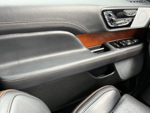 Used 2024 Lincoln Navigator Black Label image 37