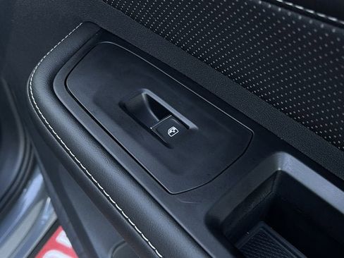 Used 2025 Volkswagen Atlas SEL Premium R-Line image 20