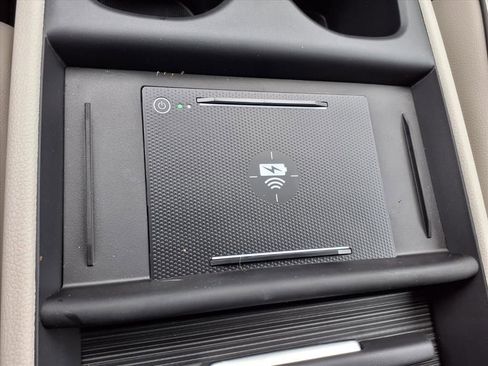 New 2026 Honda Odyssey Touring image 21