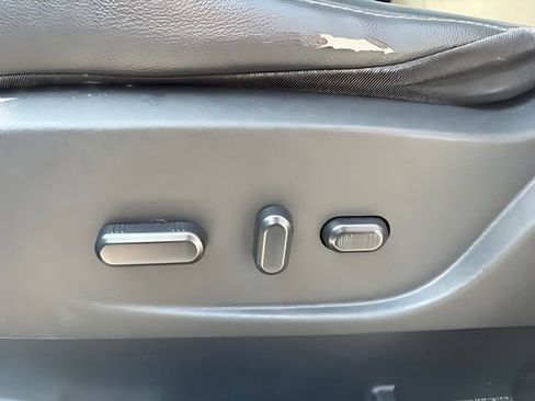 Used 2015 Ford Escape Titanium FWD image 15