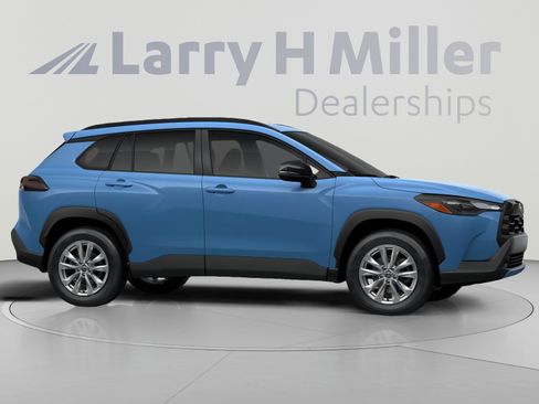 New 2026 Toyota Corolla Cross LE FWD image 13