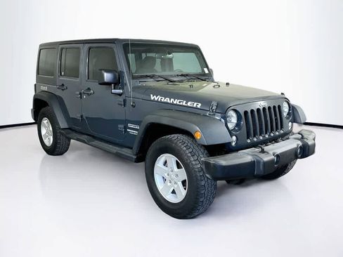 Used 2017 Jeep Wrangler Unlimited Sport w/ Quick Order Package 24S AWD/4WD image 23