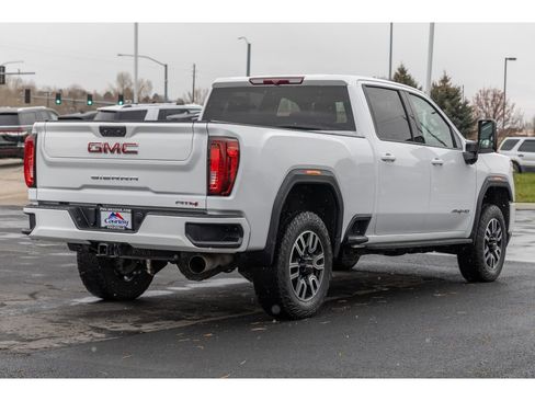 Used 2022 GMC Sierra 2500 AT4 w/ Gooseneck/5TH Wheel Package image 3