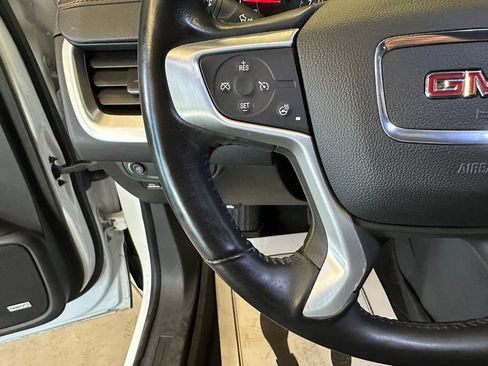 Used 2018 GMC Terrain SLT w/ Preferred Package AWD/4WD image 11