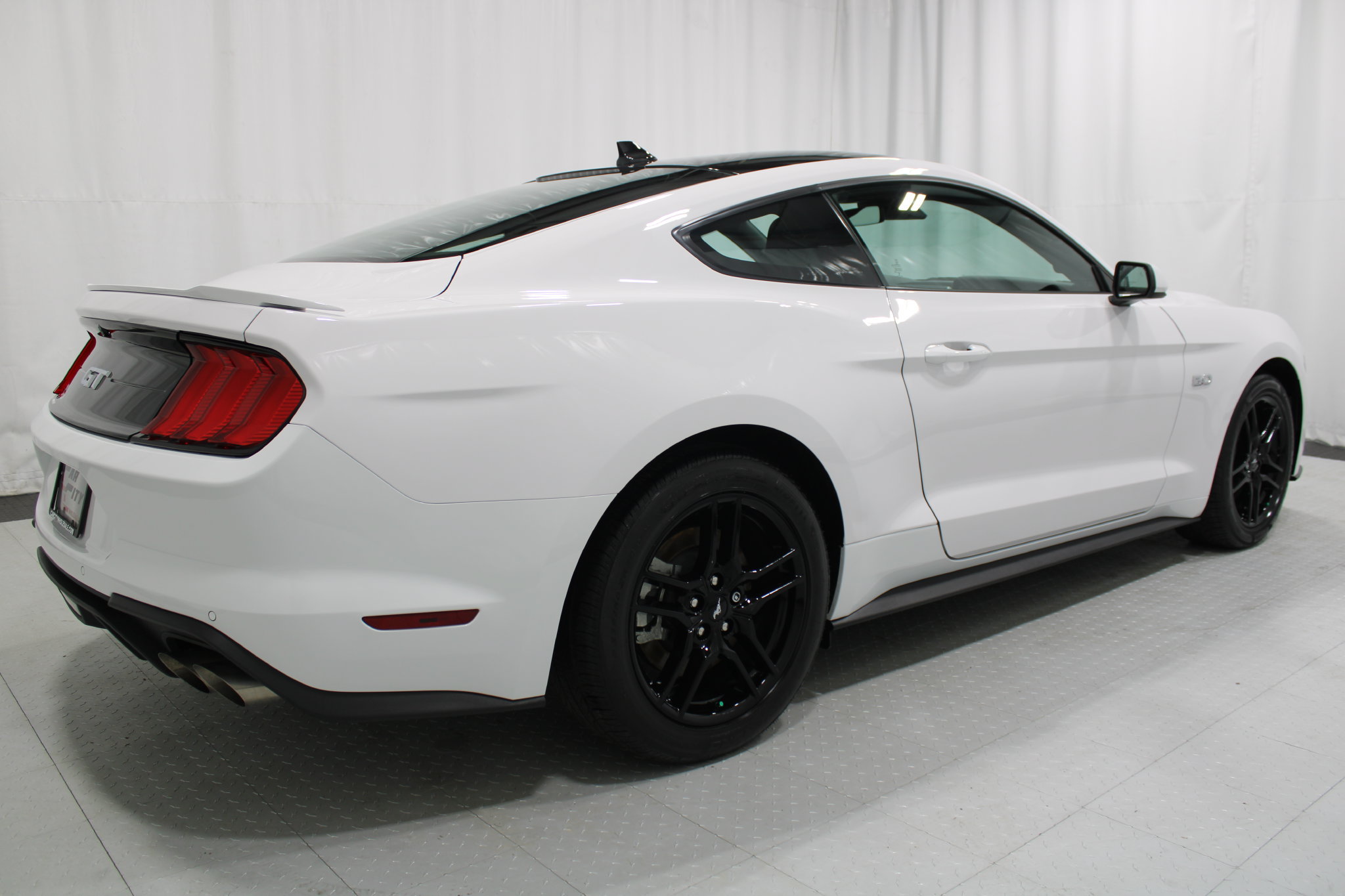 Used 2021 Ford Mustang GT RWD image 6