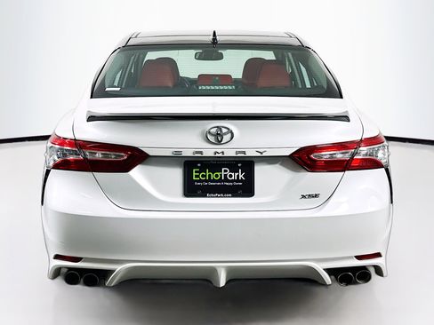 Used 2020 Toyota Camry XSE FWD image 7