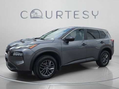 Used 2021 Nissan Rogue S AWD/4WD image 1