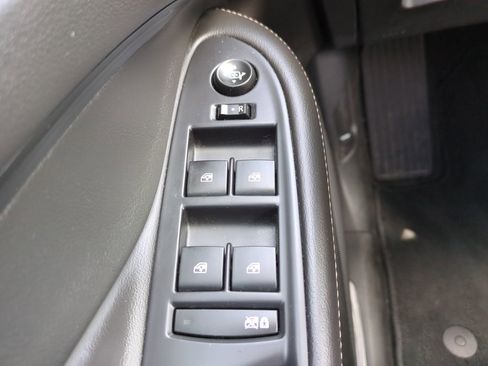 Used 2017 Buick Envision Essence w/ LPO, Interior Luxury Package image 21