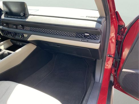 Used 2024 Honda Accord EX image 32