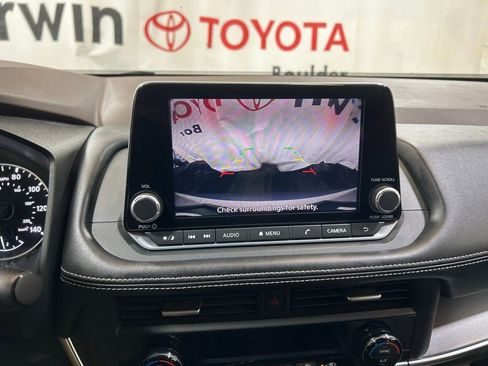 Used 2023 Nissan Rogue SV image 26