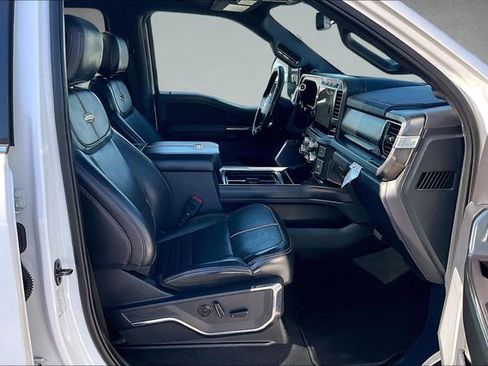 Used 2023 Ford F350 Platinum image 7