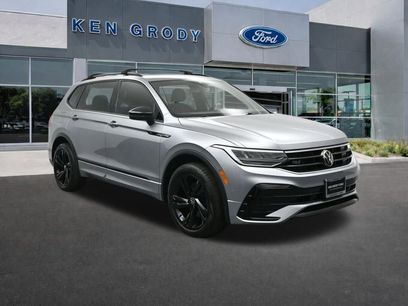 Used 2023 Volkswagen Tiguan SE R-Line
