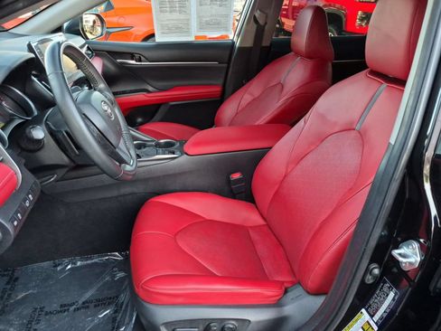Used 2022 Toyota Camry XSE FWD image 21