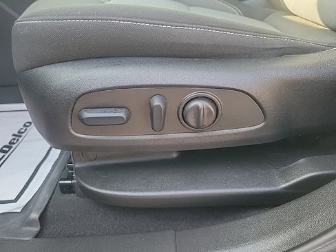 Certified 2023 Chevrolet Blazer LT w/ Convenience Package image 23