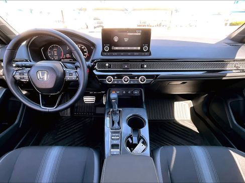 Certified 2025 Honda Civic Sport image 15