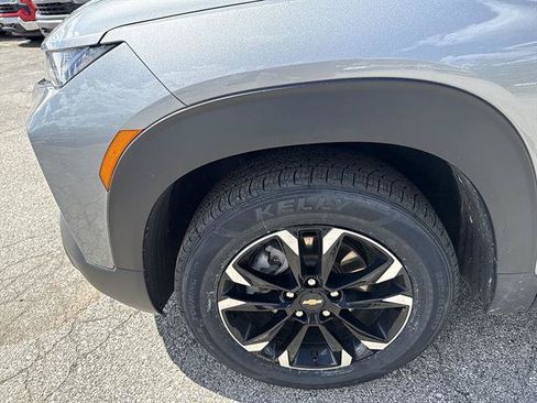 Used 2023 Chevrolet TrailBlazer LT w/ Convenience Package AWD/4WD image 47