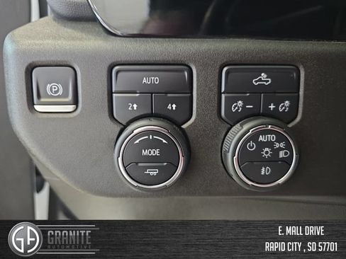 Used 2024 Chevrolet Silverado 1500 RST w/ Rally Edition AWD/4WD image 31