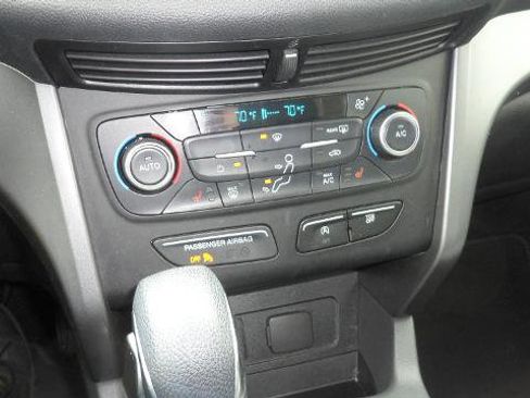 Used 2018 Ford Escape SE image 27