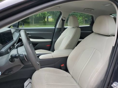 Used 2024 Hyundai Sonata SEL FWD image 5