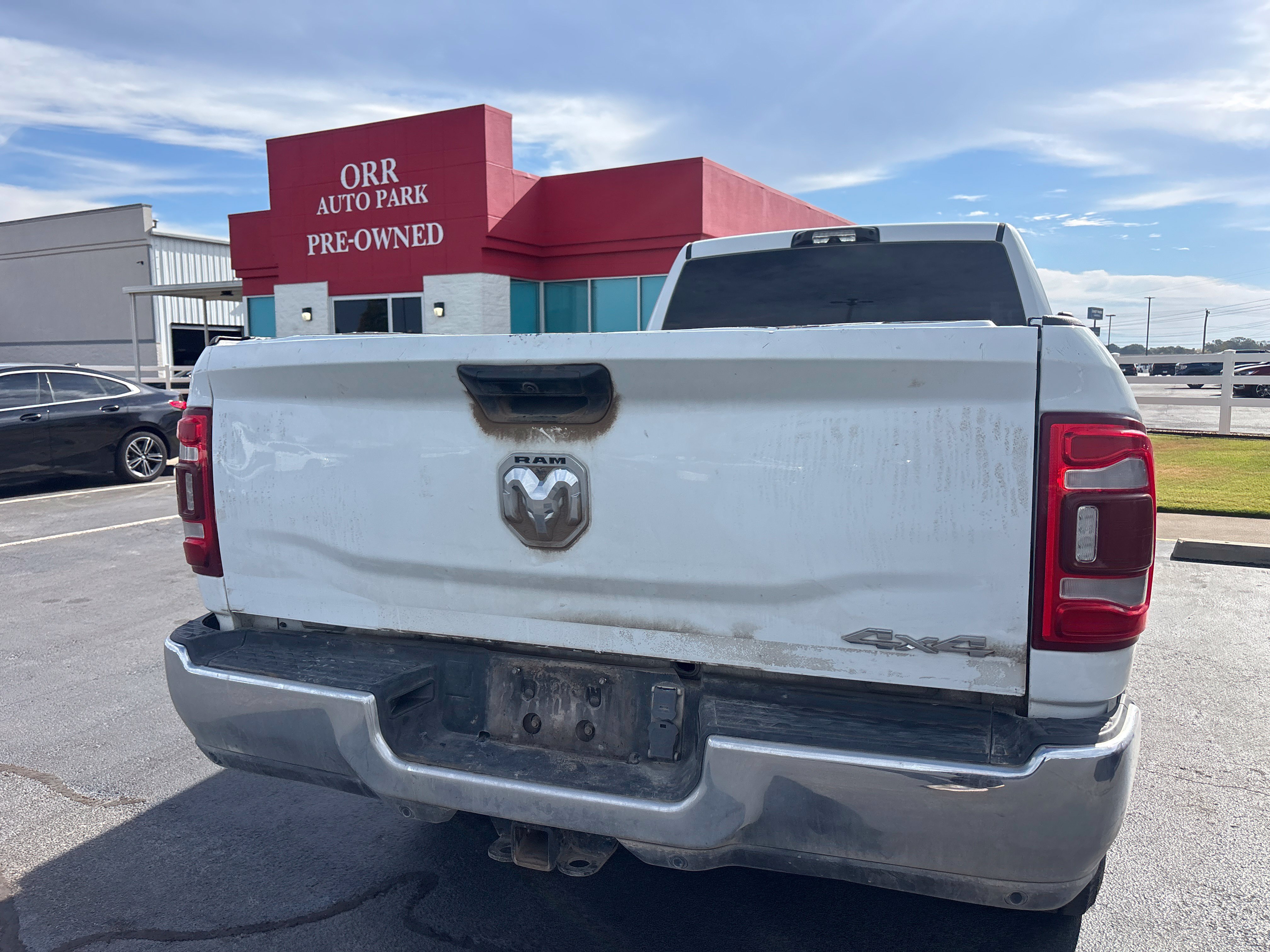 Used 2023 RAM 3500 Tradesman w/ Towing Technology Group AWD/4WD image 5