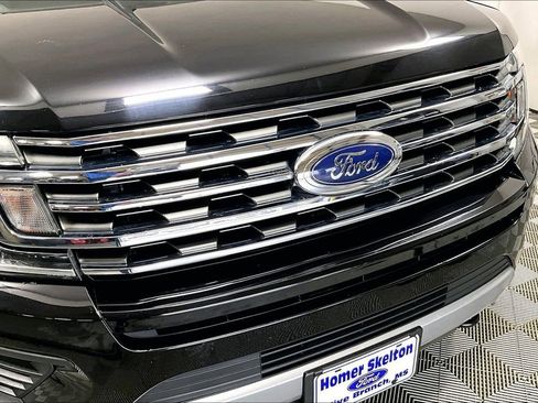 Used 2019 Ford Expedition XLT w/ Equipment Group 202A image 30