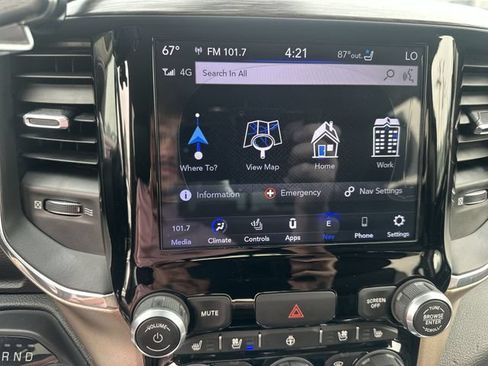 Used 2020 RAM 1500 Laramie AWD/4WD image 21