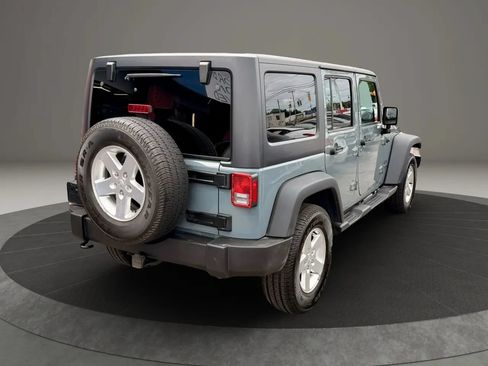 Used 2015 Jeep Wrangler Unlimited Sport w/ Quick Order Package 24S AWD/4WD image 4