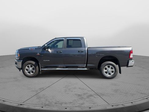 Used 2022 RAM 2500 Big Horn w/ Level A Equipment Group AWD/4WD image 8