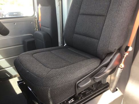 Used 2024 Chevrolet Brightdrop 600 w/ Commercial Equipment Package AWD/4WD image 7