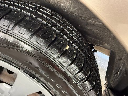 Used 2010 Toyota Corolla LE image 29