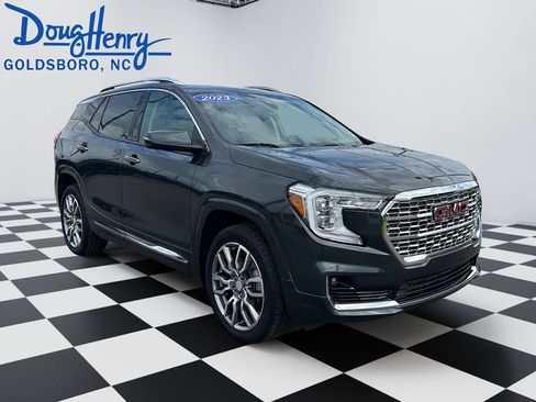 Used 2022 GMC Terrain Denali AWD/4WD image 7