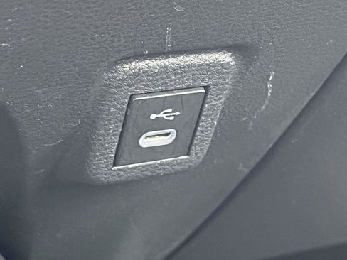 Used 2023 Toyota Corolla LE FWD image 21