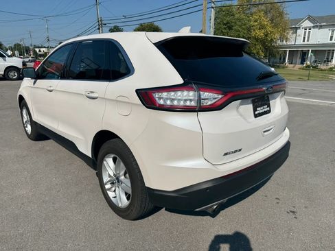 Used 2016 Ford Edge SEL w/ Equipment Group 201A FWD image 10