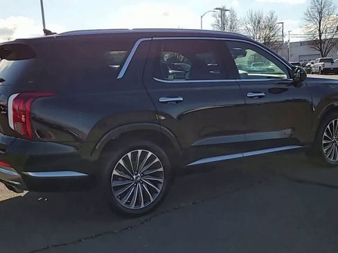 Used 2025 Hyundai Palisade Calligraphy image 8