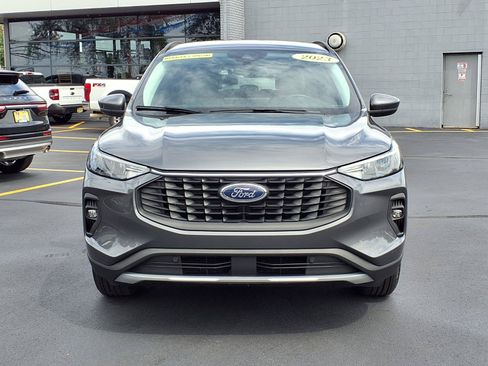 Used 2023 Ford Escape SE FWD image 27