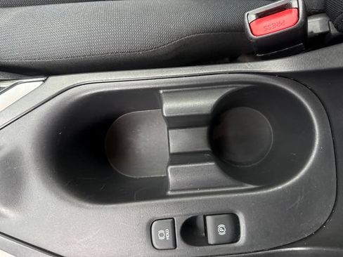 Used 2025 Toyota Corolla LE FWD image 20