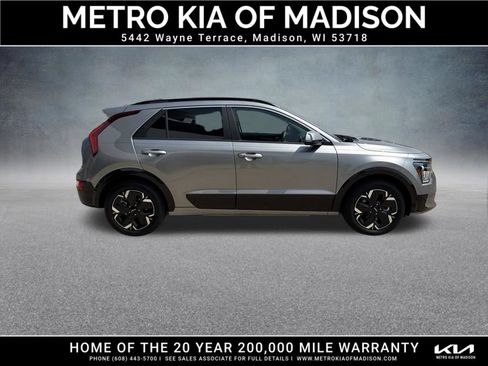 Used 2024 Kia Niro Wind w/ Wind Preserve Package FWD image 8